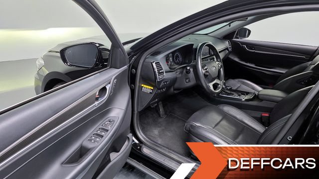 Hyundai GRANDEUR 3.0 Exclusive Special купить на сайте DeffCars