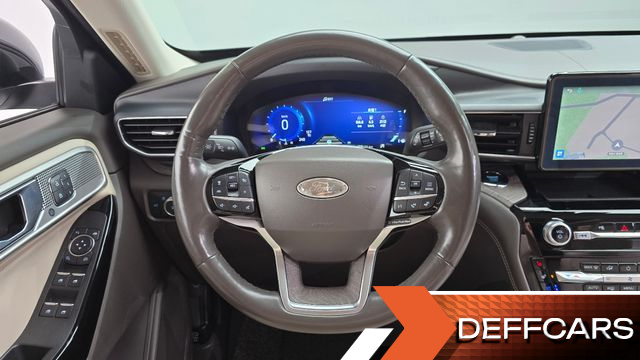 Ford EXPLORER 3.0 Platinum 4WD купить на сайте DeffCars