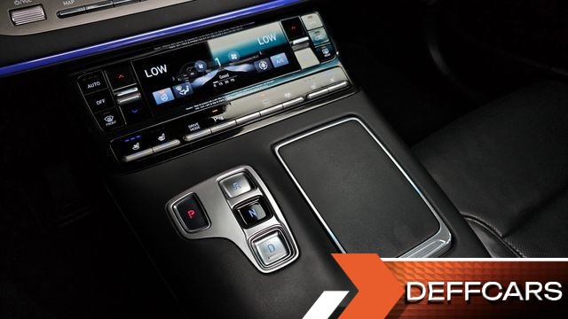 Hyundai GRANDEUR 2.5 Calligraphy купить на сайте DeffCars