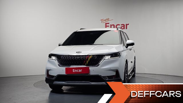 Kia CARNIVAL 9-Seater Signature купить на сайте DeffCars