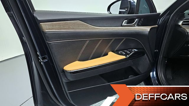 Kia K5 Signature купить на сайте DeffCars