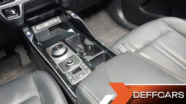 Kia SORENTO Gasoline 2.5T 2WD Prestige купить на сайте DeffCars