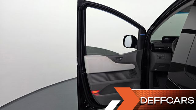 Hyundai STARIA L3.5 Lounge 9-Seater Inspiration купить на сайте DeffCars