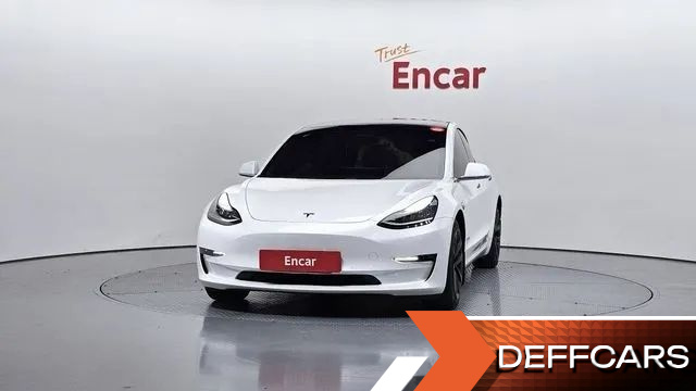 Tesla MODEL 3 Long Range AWD купить на сайте DeffCars