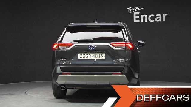 Toyota RAV4 2,5 4WD Hybrid LTD купить на сайте DeffCars