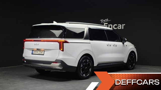 Kia CARNIVAL 9-Seater Noblesse купить на сайте DeffCars