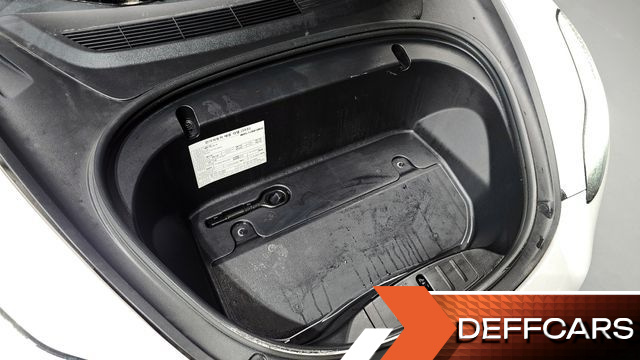 Tesla MODEL 3 Long Range AWD купить на сайте DeffCars