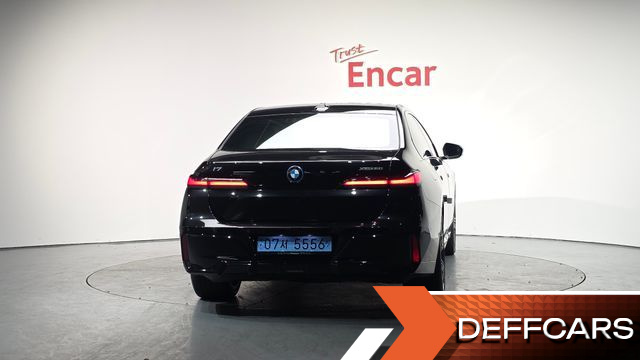 BMW I7 xDrive 60 M sport купить на сайте DeffCars