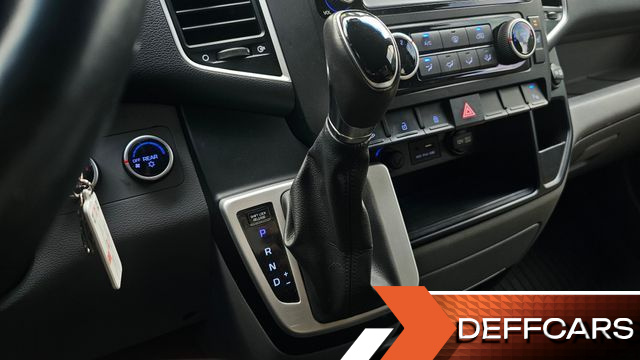 Hyundai SOLATI 15-seater Luxury купить на сайте DeffCars