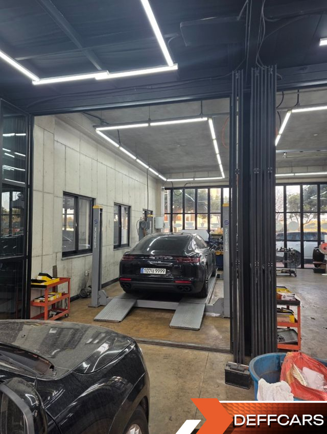 Porsche PANAMERA 3.0 AWD купить на сайте DeffCars