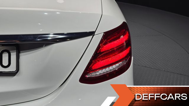 Mercedes E-CLASS E200 Avantgarde купить на сайте DeffCars