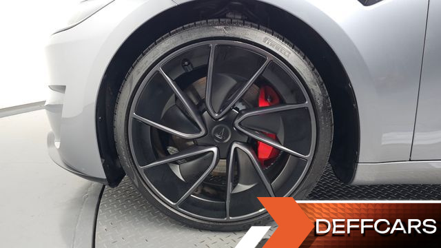 Tesla MODEL 3 Performance AWD купить на сайте DeffCars