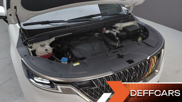 Kia CARNIVAL Gasoline 9-Seater Signature купить на сайте DeffCars