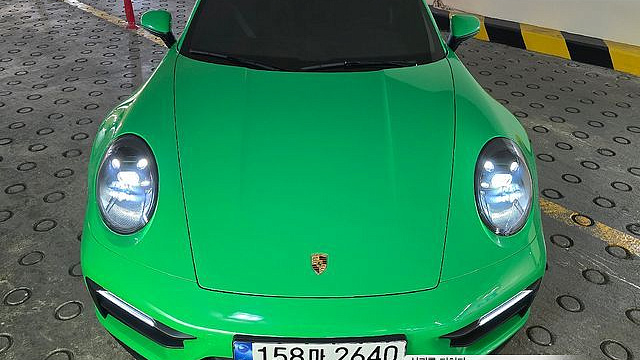 Porsche 911 Carrera 4 GTS Cabriolet купить на сайте DeffCars