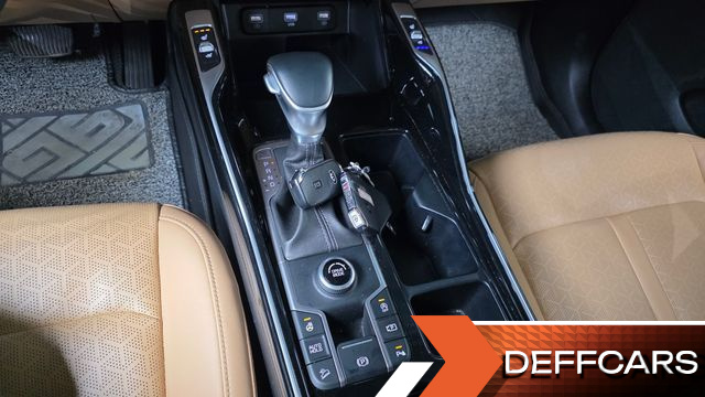 Kia SORENTO Diesel 2.2 2WD Prestige купить на сайте DeffCars