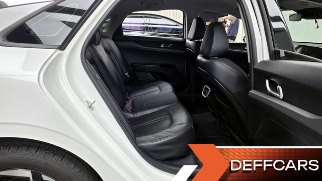 Kia K5 2.0 Prestige купить на сайте DeffCars