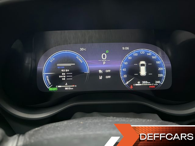Toyota SIENNA 2.5 Hybrid 2WD купить на сайте DeffCars