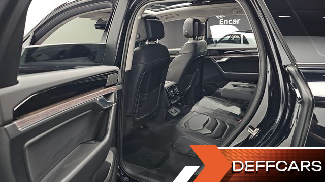 Volkswagen TOUAREG 3.0 TDI Premium купить на сайте DeffCars