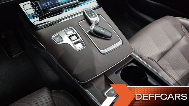 Hyundai GRANDEUR 3.3 Premium купить на сайте DeffCars