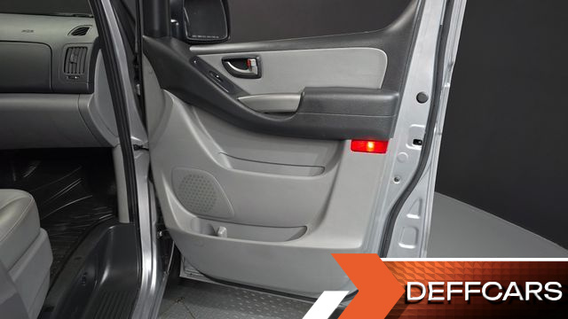 Hyundai STAREX Van 3-Seater Smart купить на сайте DeffCars