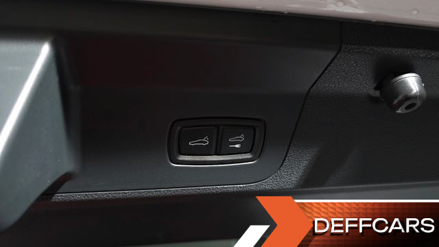 Porsche PANAMERA 4.0 Turbo купить на сайте DeffCars