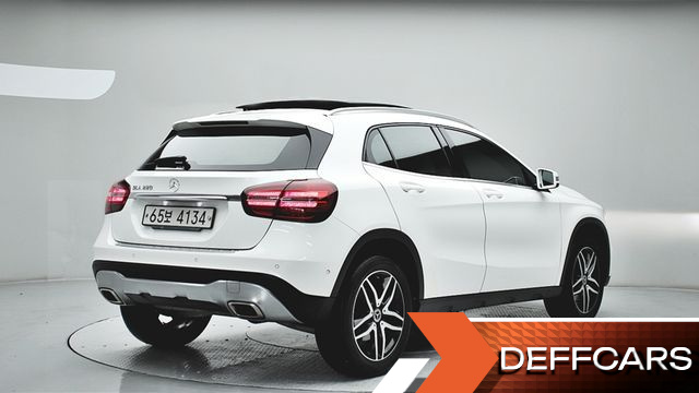 Mercedes GLA-CLASS GLA220 Premium купить на сайте DeffCars