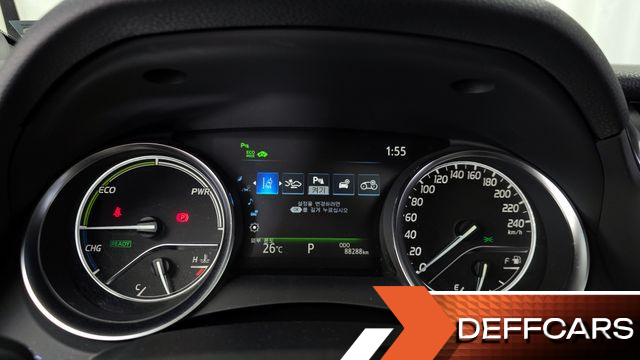 Toyota CAMRY 2.5 XLE Hybrid купить на сайте DeffCars