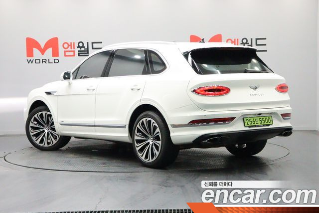 Bentley BENTAYGA 4.0 V8 купить на сайте DeffCars