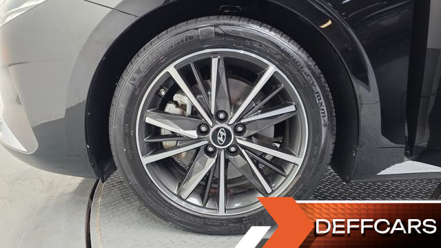 Hyundai GRANDEUR 3.3 Premium купить на сайте DeffCars