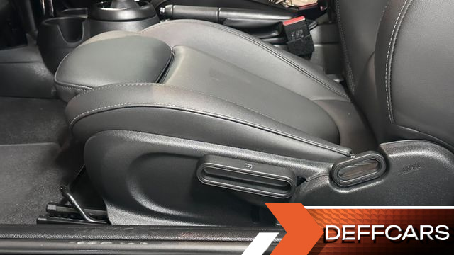 Mini COOPER Classic Plus 3rd купить на сайте DeffCars