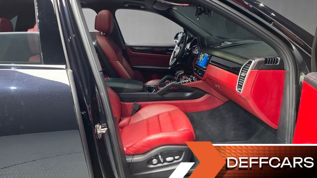 Porsche CAYENNE 3.0 купить на сайте DeffCars