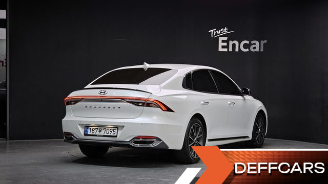 Hyundai GRANDEUR 3.3 Le Blanc купить на сайте DeffCars