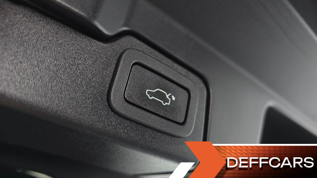 Land Rover RANGE ROVER EVOQUE 2.0 TD4 HSE купить на сайте DeffCars