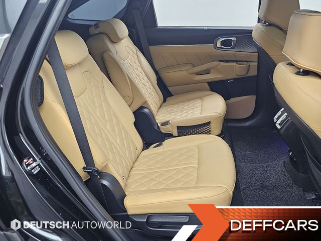Kia SORENTO HEV 1.6 2WD Signature купить на сайте DeffCars