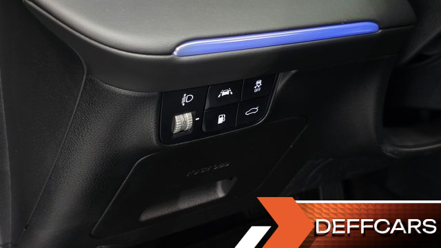 Hyundai GRANDEUR 3.3 Le Blanc купить на сайте DeffCars