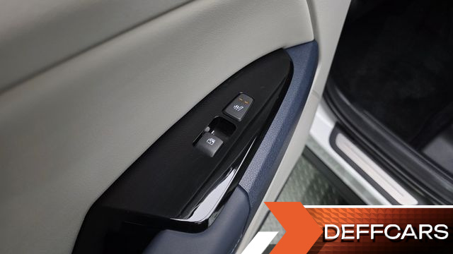 Kia SPORTAGE Gasoline 1.6 Turbo 4WD Signature Gravity купить на сайте DeffCars