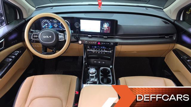 Kia CARNIVAL Gasoline 9-Seater Signature купить на сайте DeffCars