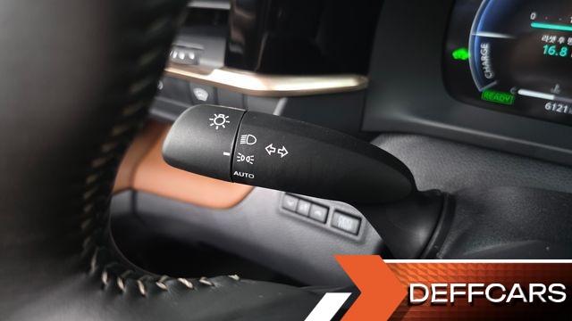 Toyota CROWN 2.5 4WD Hybrid купить на сайте DeffCars