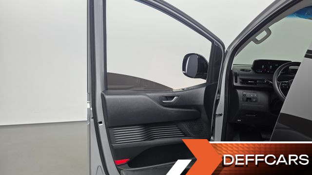 Hyundai STARIA L3.5 Cargo 3-Seater Modern купить на сайте DeffCars