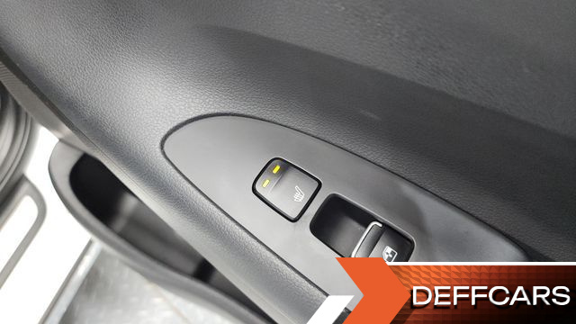 Hyundai GRANDEUR 2.5 Premium Choice купить на сайте DeffCars