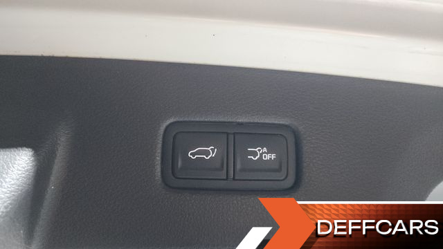 Kia CARNIVAL 9-Seater Noblesse купить на сайте DeffCars