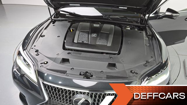 Lexus LS 3.5 Luxury AWD купить на сайте DeffCars