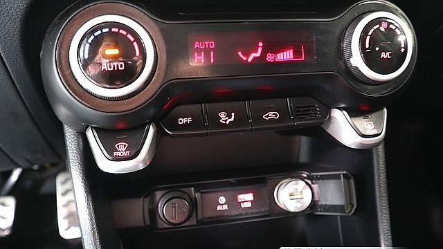 Kia MORNING Prestige купить на сайте DeffCars