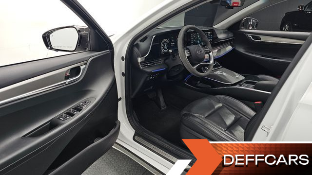 Hyundai GRANDEUR 3.3 Le Blanc купить на сайте DeffCars