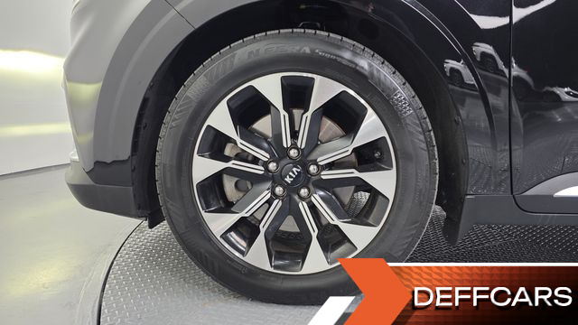 Kia CARNIVAL 9-Seater Noblesse купить на сайте DeffCars