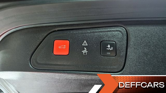 Peugeot 3008 1.6 BlueHDi GT Line купить на сайте DeffCars