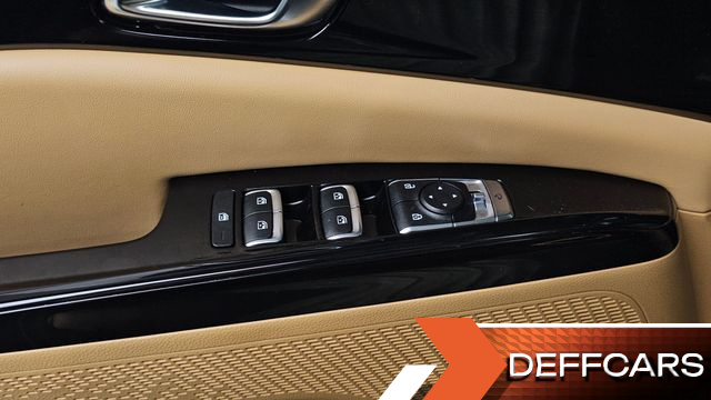 Kia CARNIVAL 9-Seater Noblesse купить на сайте DeffCars