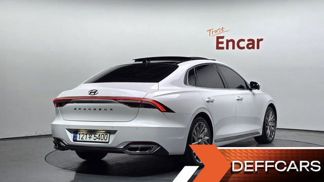 Hyundai GRANDEUR 3.3 Calligraphy купить на сайте DeffCars