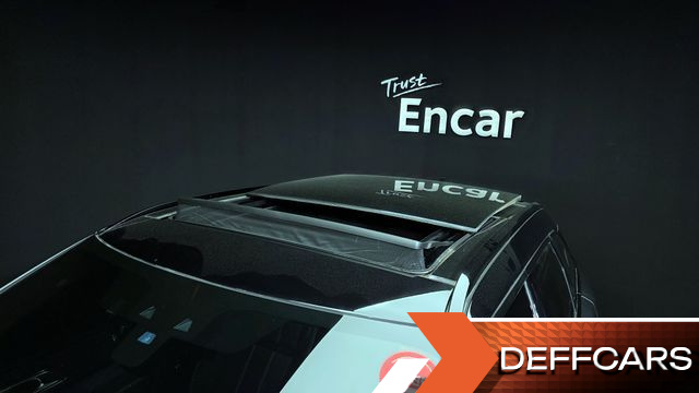 Land Rover RANGE ROVER VELAR 3.0 D300 R-Dynamic SE купить на сайте DeffCars