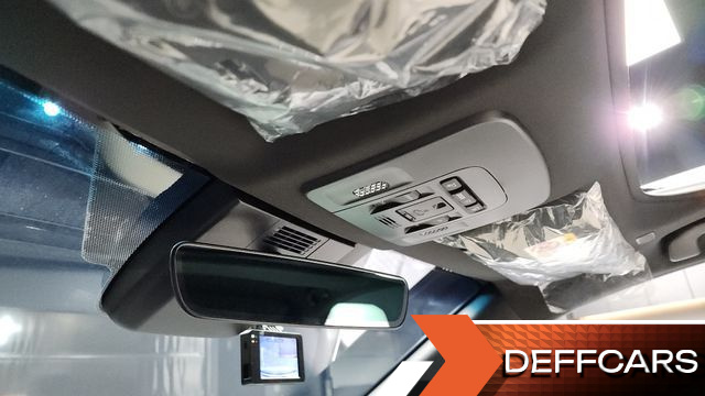 Toyota CAMRY 2.5 XLE Hybrid купить на сайте DeffCars